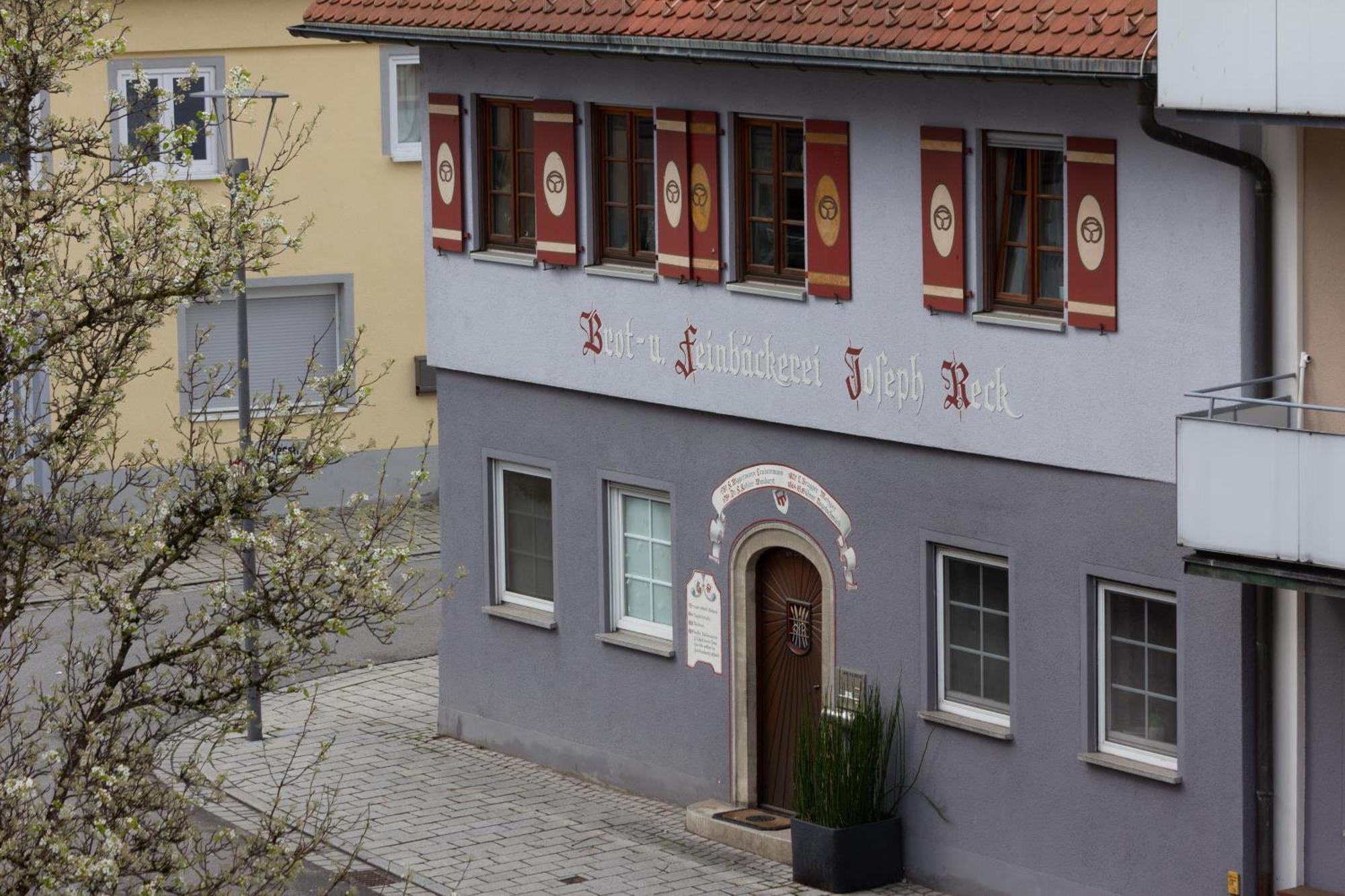 Storchennest - Schoenes, Ruhiges Apartment Mit Sonnenterrasse Tettnang Exteriör bild